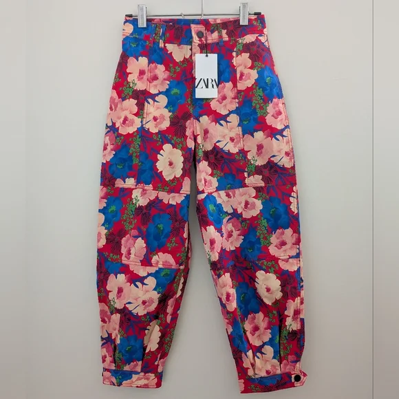 NWT Zara Bold Floral Cropped Cargo Ankle Pants Size S High Waist Pink Red Blue - Picture 9 of 16